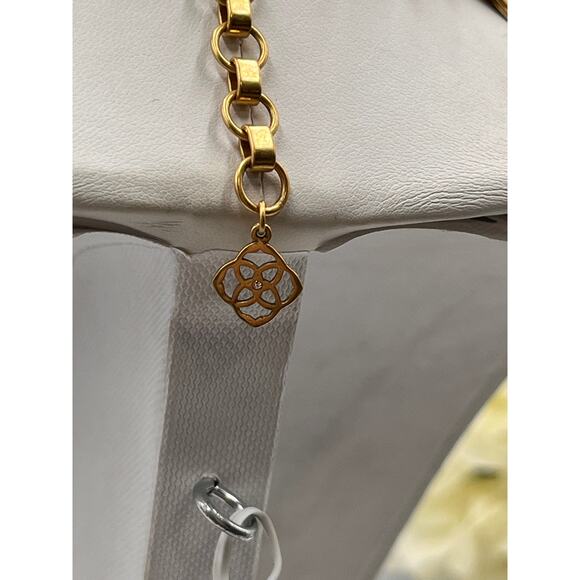 Kendra Scott Kira Vintage Hammered Gold Organic Shaped Statement Necklace - Picture 9 of 12